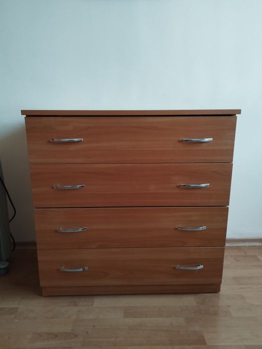 Продавам използвани мебели, цена по договаряне, вземане от място