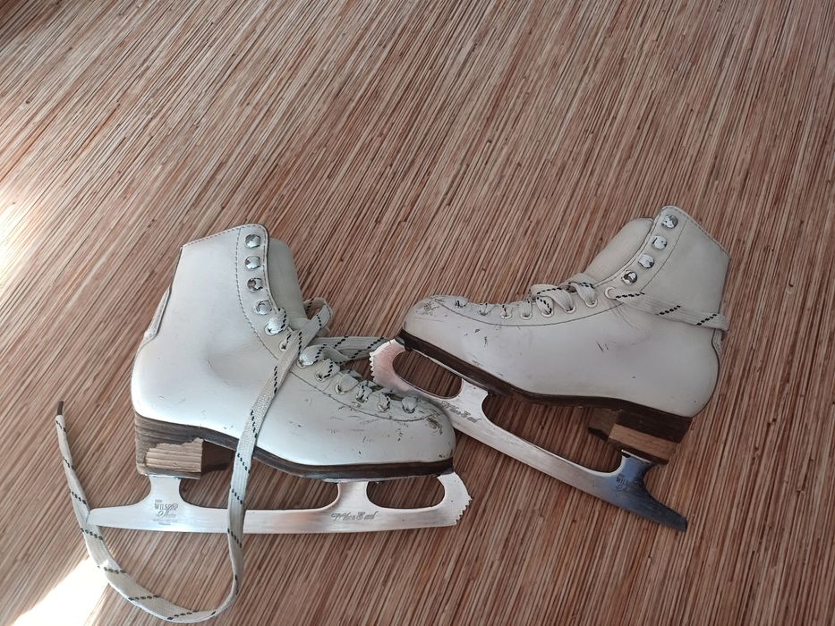 Коньки фирма WIFA