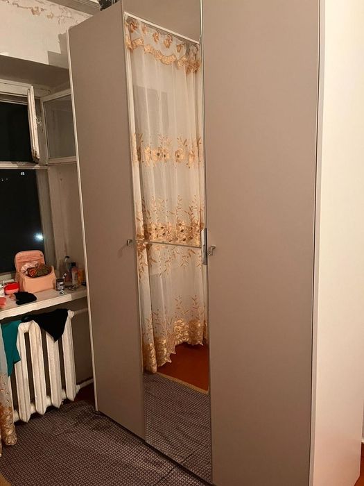 Продам спальный гарнитур