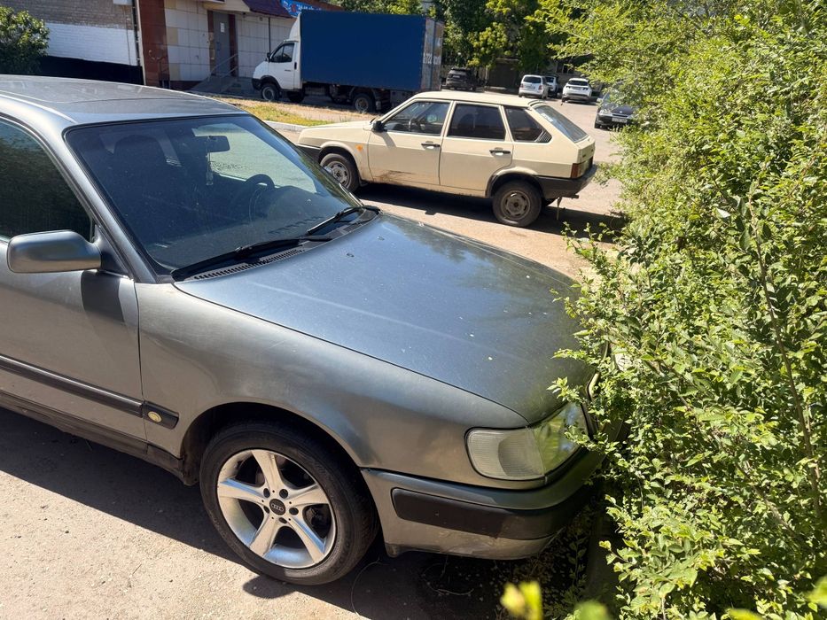 Audi 100 c4 в хорошем состояний