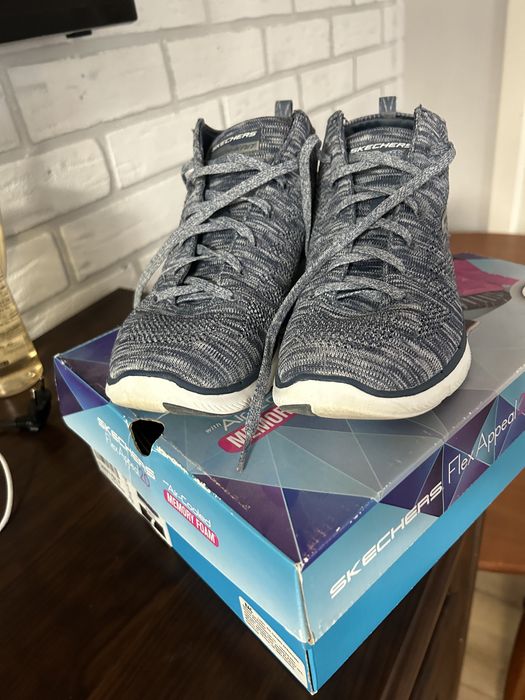 Кроссовки Skechers 38размер