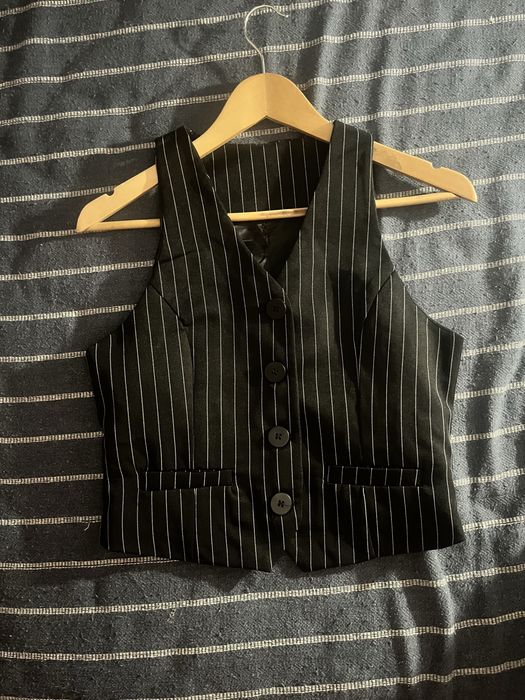 Костюм в полоску коасический