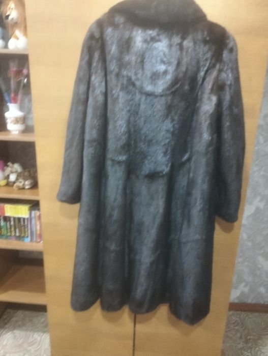 Продам норковую шубу
