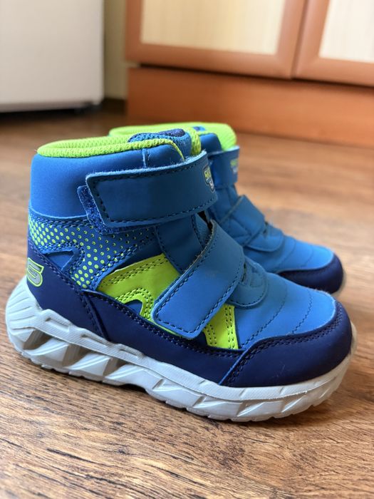 Апрески Skechers