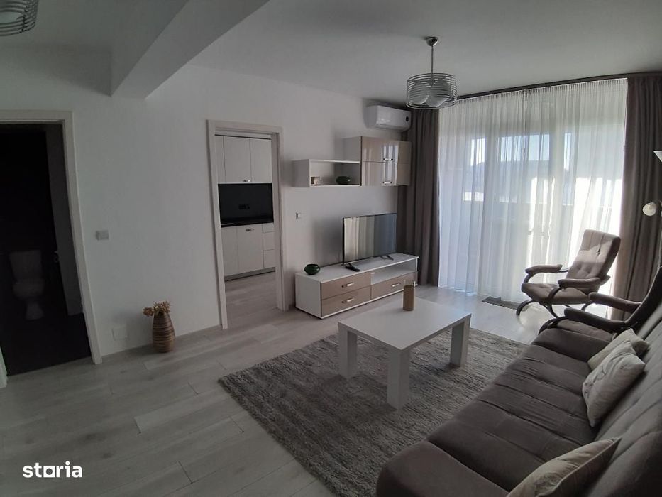 Inchiriez aprtament 2 camere ultramodern Oradea str. Lapusului