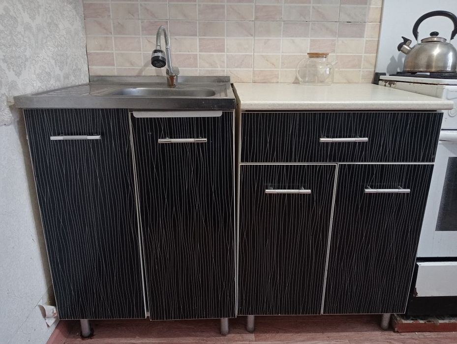 Продам кухонный гарнитур