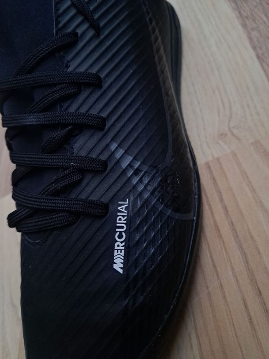 Mercuriale nike de sala