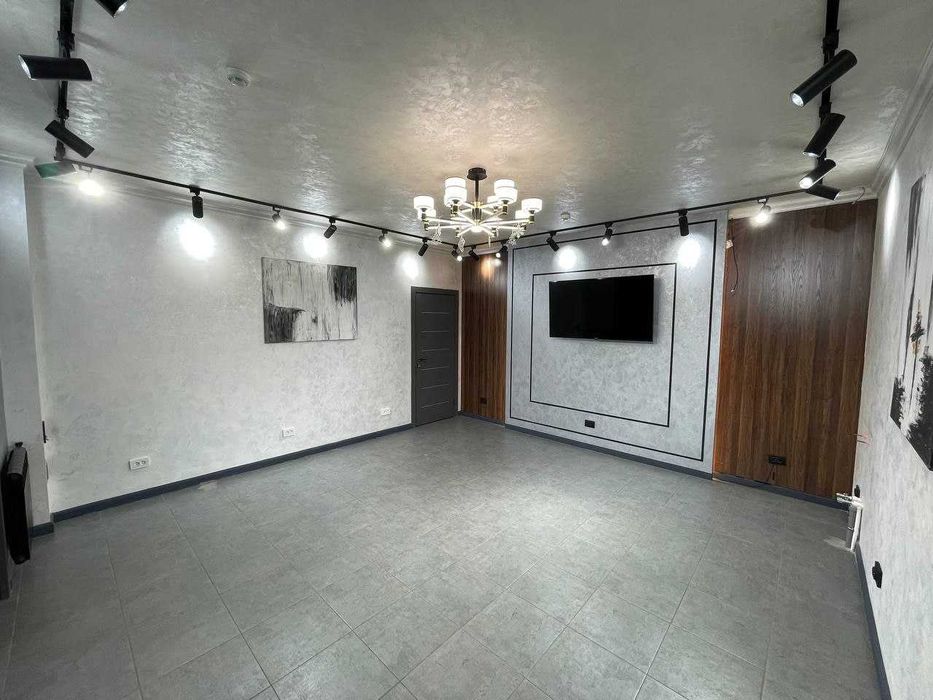 продаётся помещение   Ул.Саид Барака Жк "Инфинити" / Эфенди 82 кв.м