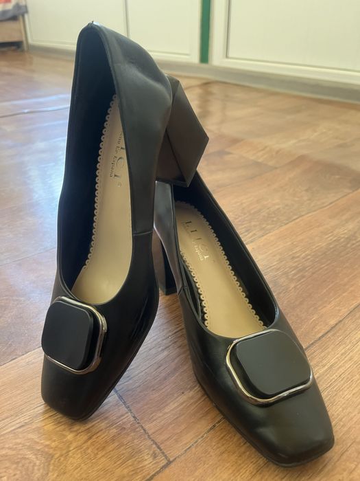 Женские туфли 38 р