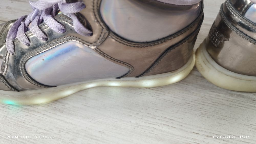 Светещи Скечърс 35 н