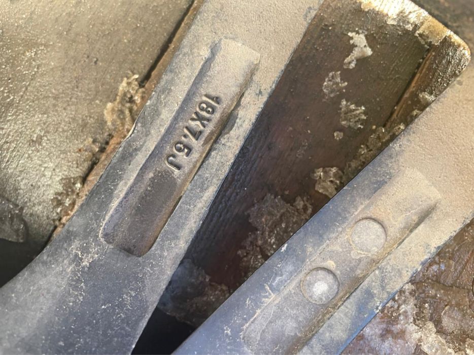 Продам диски R18 5/114.3