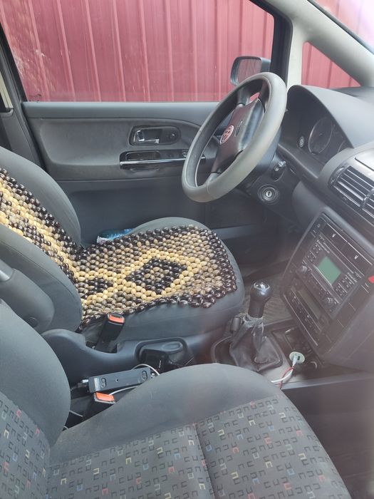 Vând Sharan motor 19 turbo 6+1trepte acte valabile perfect funcțional