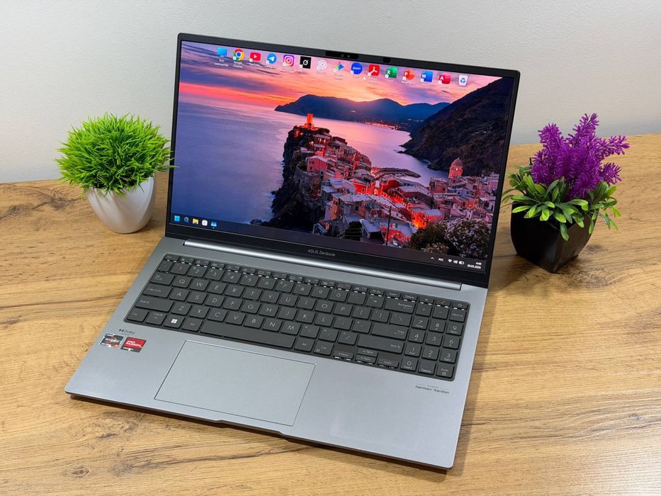 Asus Zenbook 15 3K 120hz OLED 32gb