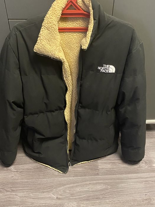 Продам двухстороннюю куртку