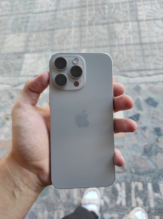 Iphone 15 pro max 256  Natural Silver sim esim