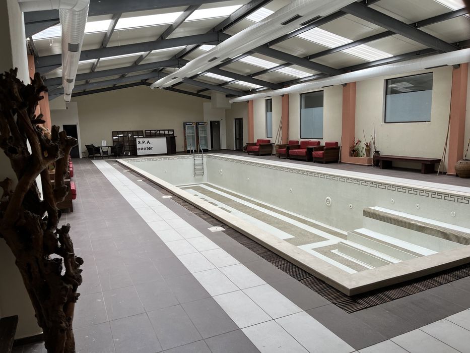 Продава се Хотел в Несебър - 430 кв.м за 206 €/кв.м - Снимка #1