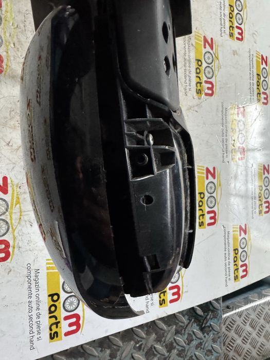 Oglinda dreapta cu rvm si rabatare usor defecta Mazda 3 BL 2009-2013
