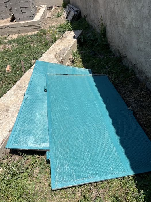 Есік сатылады жақсы жағдайда
