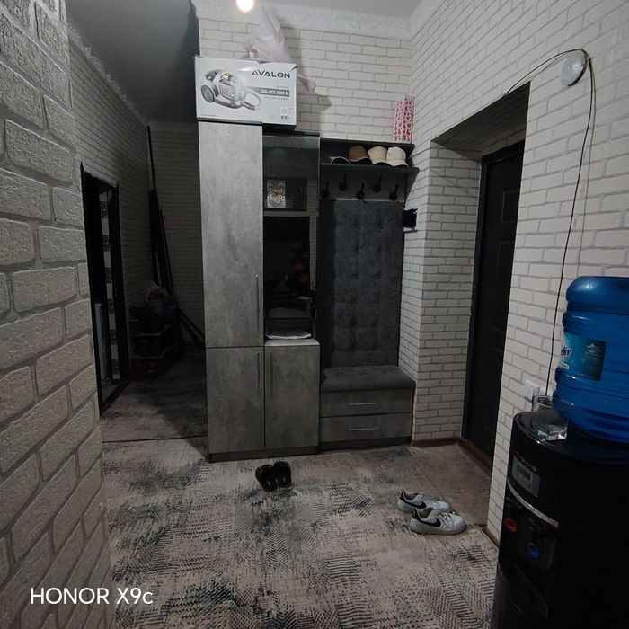 3 хонали квартира сотилади