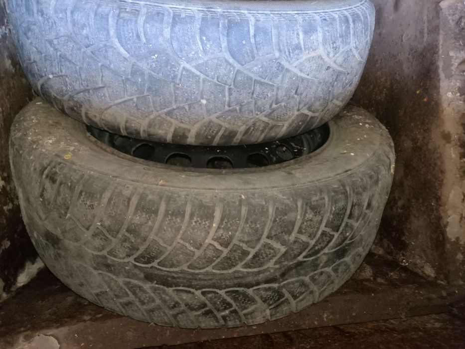 Продам колеса на Мерседес или Ауди