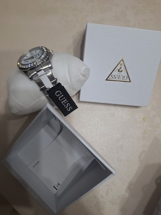 Ceas guess dama nou