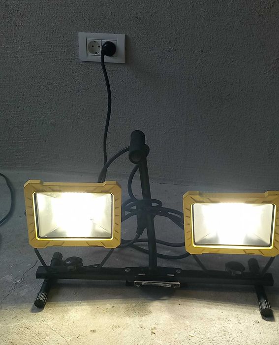 Set reflectoare Parkside cu stativ