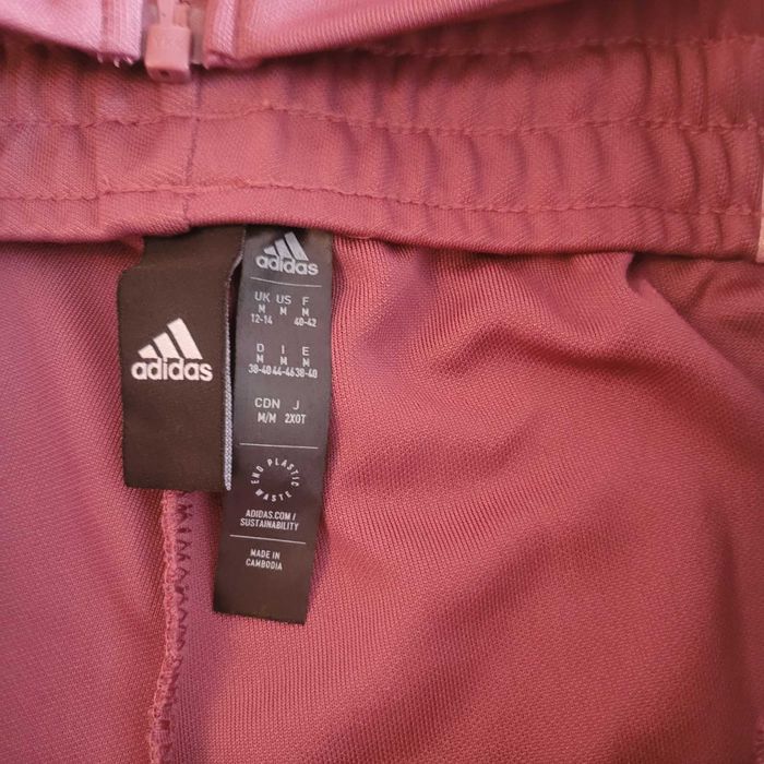 Adidas/Адидас оригинален НОВ екип