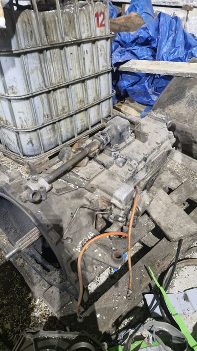 Продам КПП камаз с делителем.