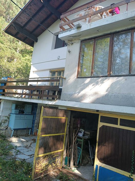 Продава Етаж от къща с.Владая