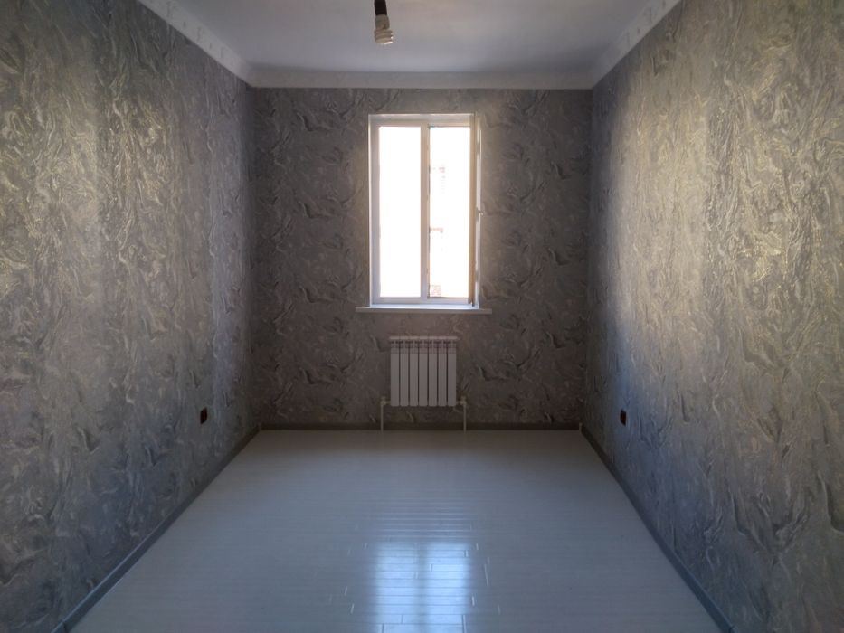 108 де 4 комната жай сатылады.