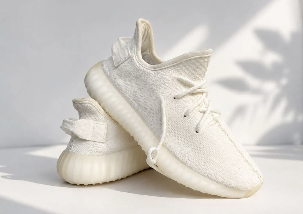 Adidasi yeezy cea mai buna calitte