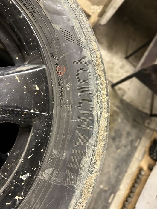 Срочно продам диски с резиной