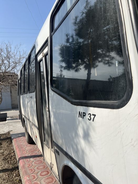 Avtobus kuzuf sotiladi