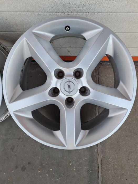 Оригинални джанти за ОПЕЛ ФИАТ СААБ АЛФА OPEL R17 5x110 ET39 7J