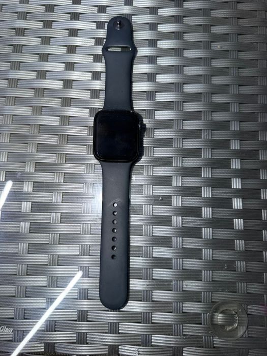 Apple Watch SE (GPS) (2nd Generation)