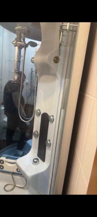 Гидромассажная кабина