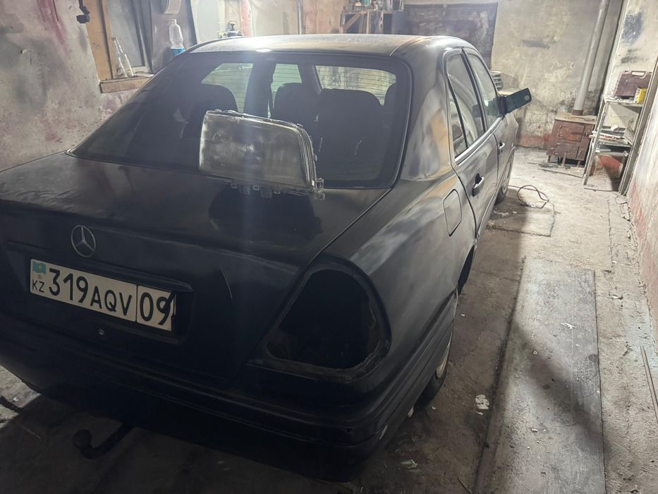 Мерс на авторазбор