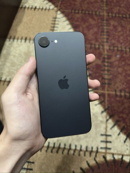 iPhone 16e, Айфон 16е