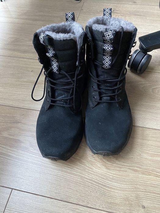 Ботинки UGG с мехом