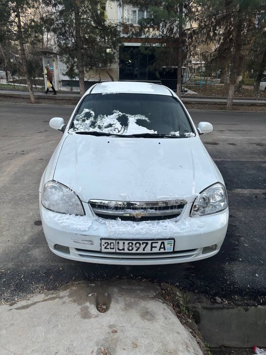 Chevrolet Lacetti 2012 года