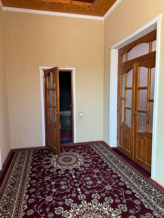 Ko'kterakda 6 sotix uy sotiladi.