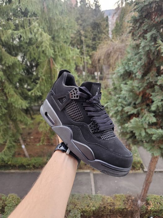 Air Jordan 4 Black Cat 39