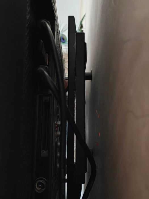 Телевизор LED Samsung 40J5100, 40" (101 см), Full HD