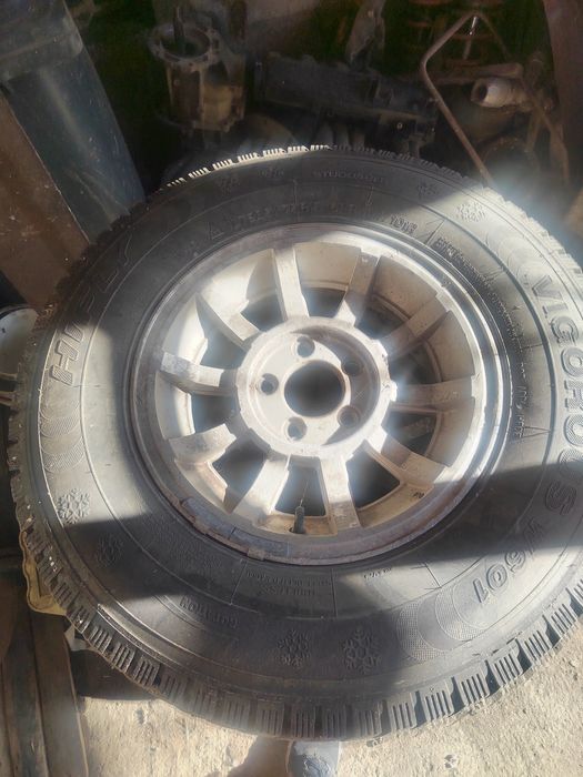 Продавам джанти от jeep cherokee xj