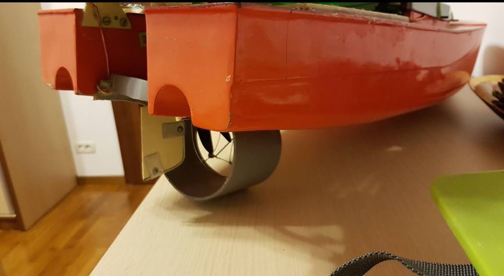 Navomodel pescuit plantat