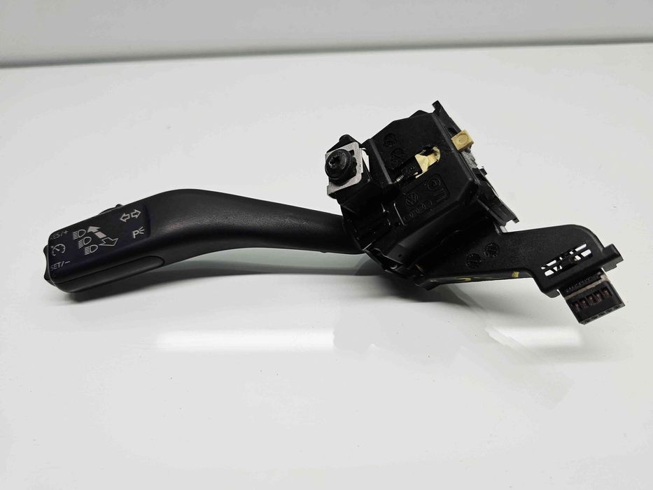 Maneta semnalizare Volkswagen Touran (1T1, 1T2) [Fabr 2003-2010] 1K09