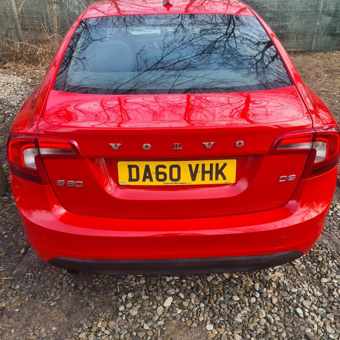 Luneta Volvo S60, 2013