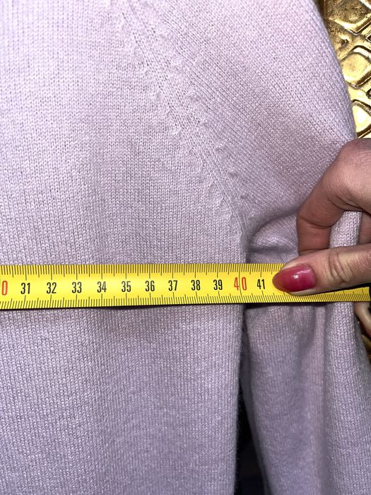 Pulover cu umeri despicați, mix lână