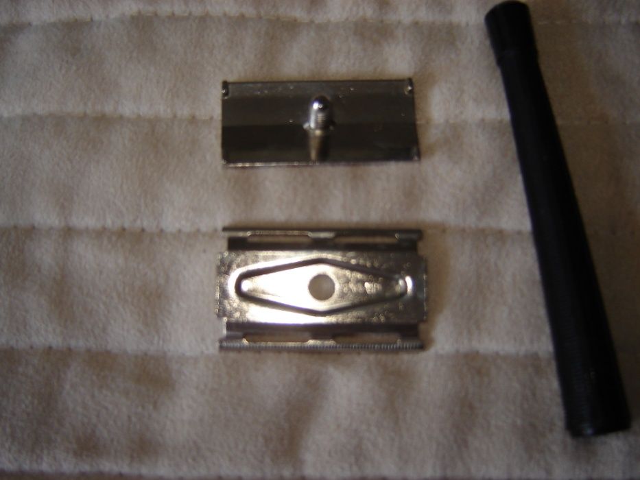 Aparat de ras clasic Made in England nou