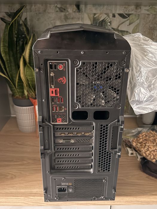Геймърска конфигурация — i7-6700K / GTX 1070 Ti / 16GB DDR4